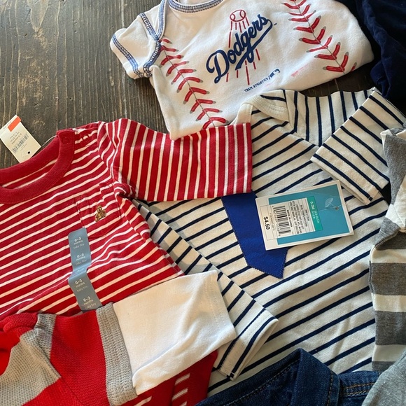 18 BABY BOY tops 💙❤️some long/shone short sleeve. 1/2 are NEW! Why pay full $$? - Picture 5 of 13